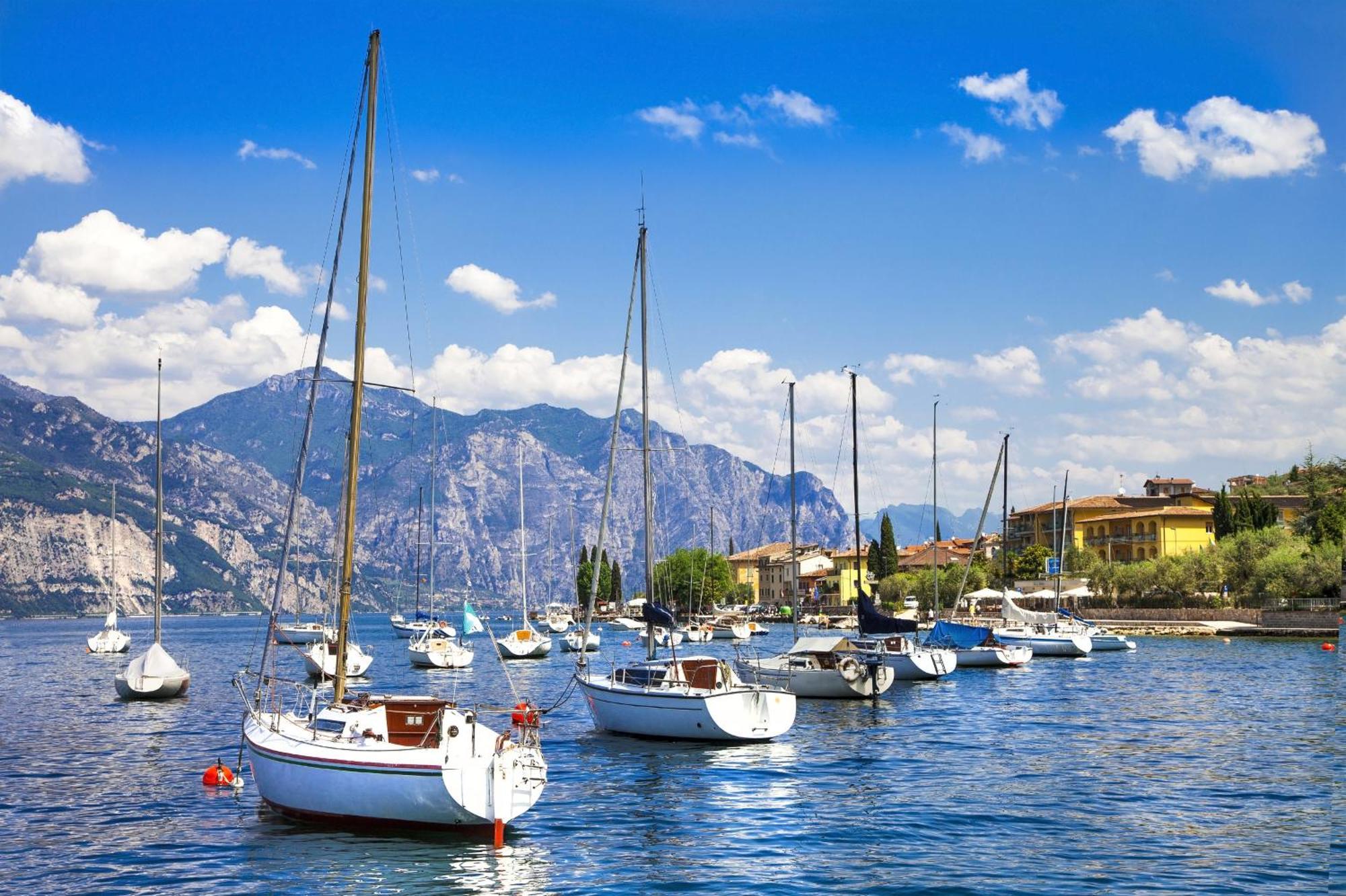 Residenza Rocca Del Lago 2 - Happy Rentals Riva del Garda Ngoại thất bức ảnh